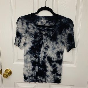 American Eagle Soft & Sexy Lace Up Tie Dye T-shirt